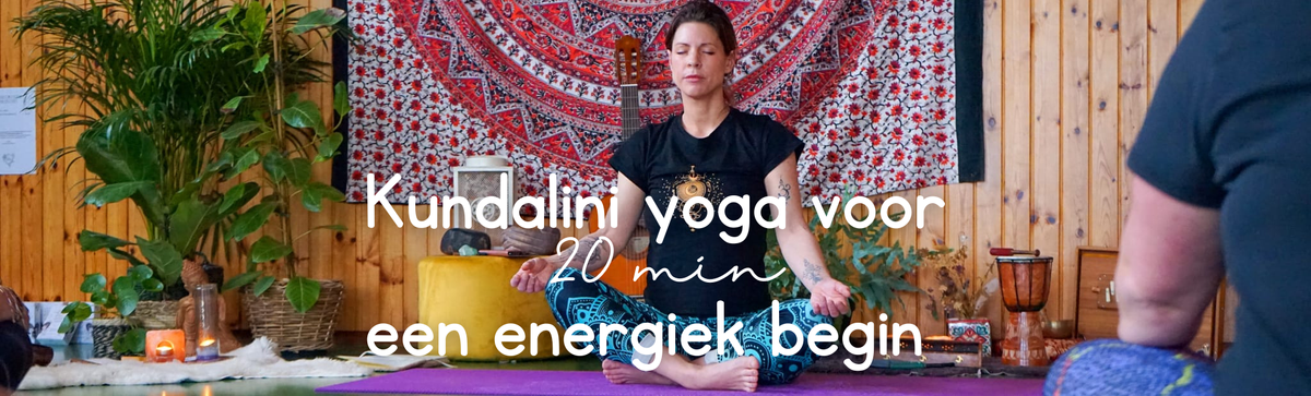 Gratis proefles: Korte kundalini yoga om de dag energiek te starten